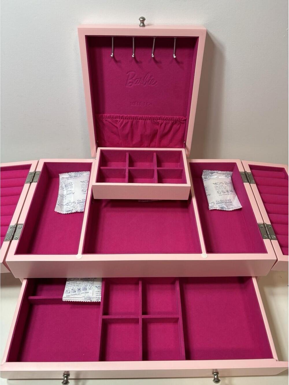 Barbie Baubles Wooden Jewelry Box by Mele and Co - Bling & Style! - Picture 5 of 14